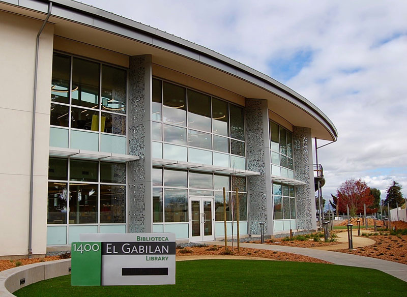 The El Gabilan Library Exterior