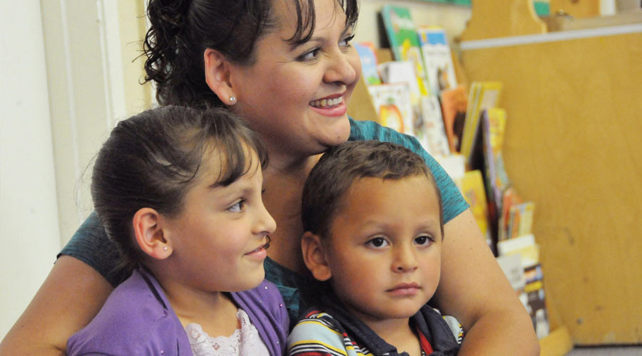 Mom with 2 kids: Salinas Public Library