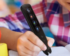 Child holding worldpenscan go device